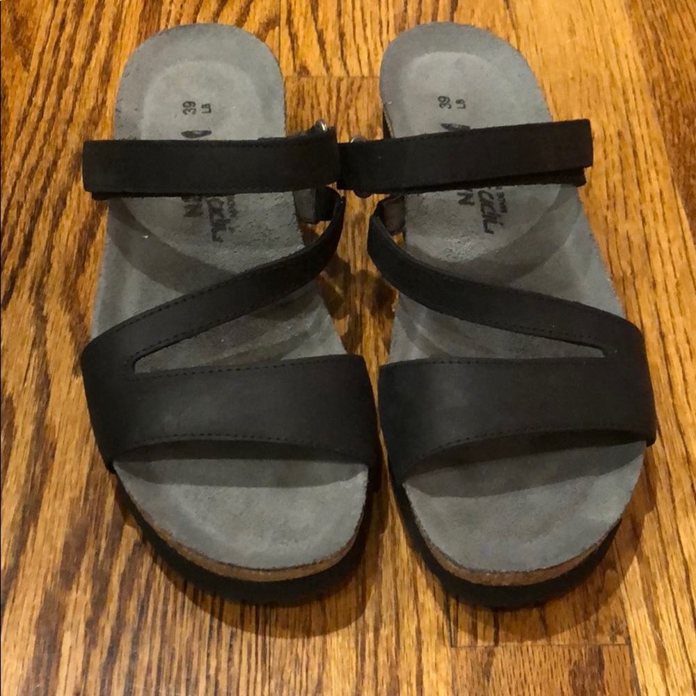 Naot shoes